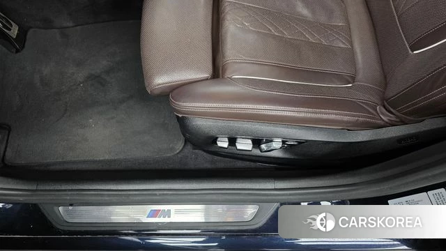 BMW 5 Series (G30) id 5042196 из Кореи 24