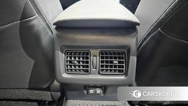 Toyota Camry (XV70) id 5048119 из Кореи 24