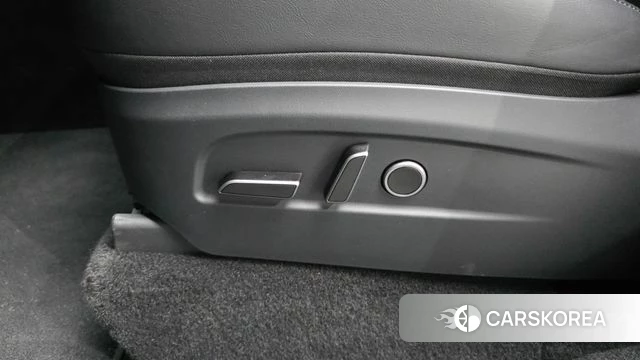 Tesla Model Y id 5025973 из Кореи 24