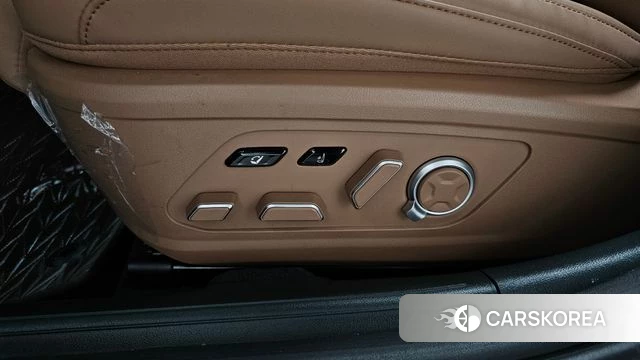 Hyundai Grandeur Hybrid (GN7) id 4980059 из Кореи 24