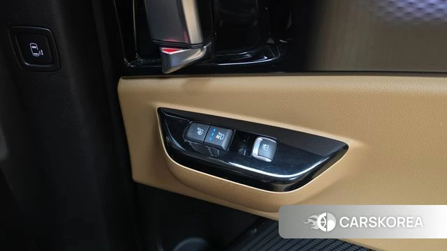 Kia Carnival 4th generation id 5040630 из Кореи 24