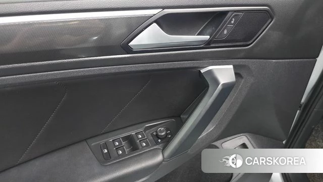 Volkswagen Tiguan second Generation id 5028877 из Кореи 24