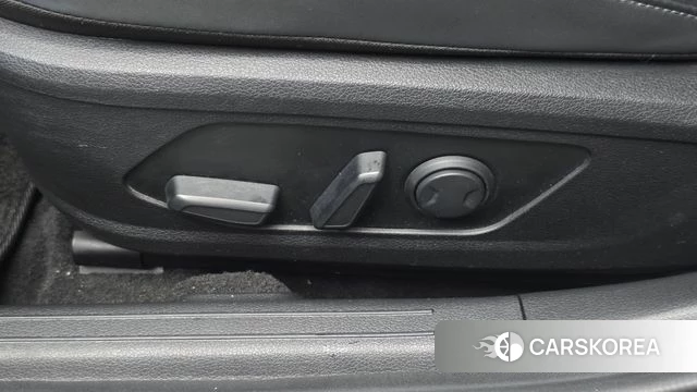 Hyundai Sonata (DN8) id 5059320 из Кореи 24
