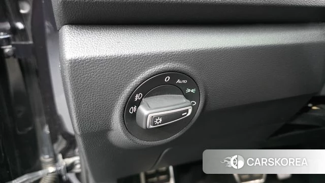 Volkswagen T-Roc id 5022638 из Кореи 24