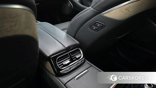 Genesis G90 id 5004308 из Кореи 24