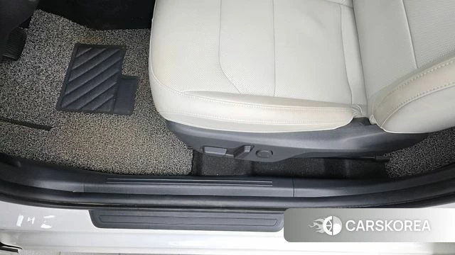 Kia Di Ol Nu Niro id 5039361 из Кореи 24