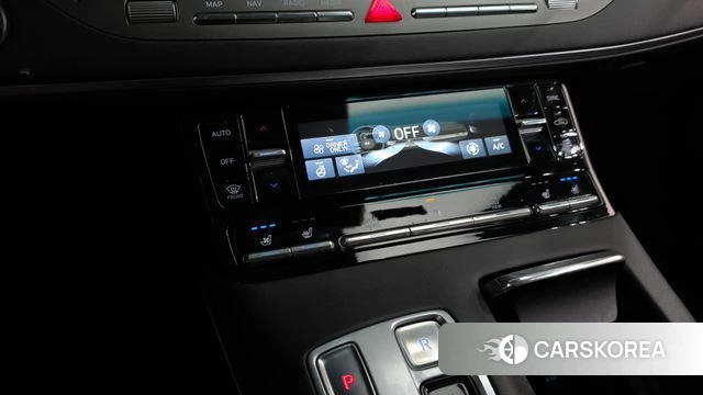 Hyundai The New Grandeur IG Hybrid id 5027428 из Кореи 24