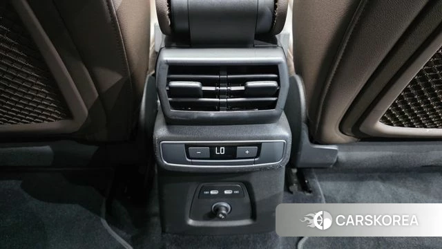 Audi Q4 e-Tron (F4) id 4985720 из Кореи 24