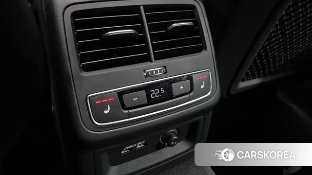 Audi A4 (B9) id 5003103 из Кореи 24