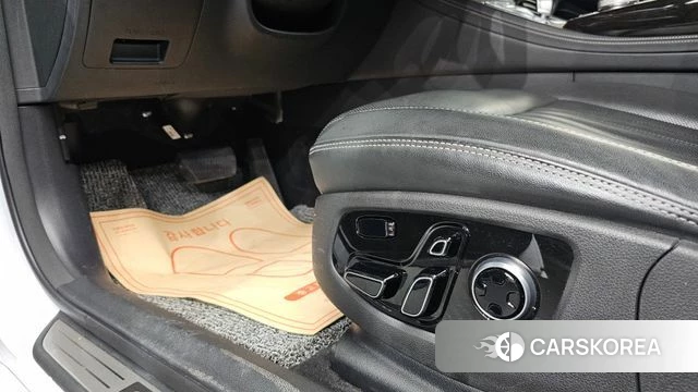 Genesis G90 id 4943933 из Кореи 24