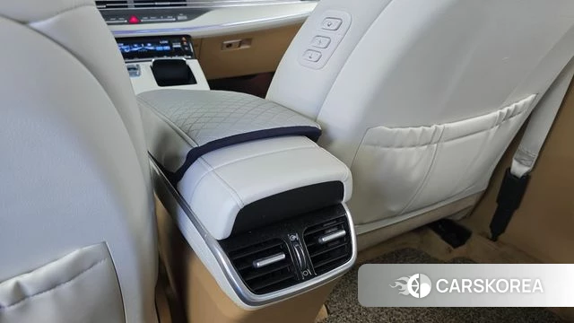 Hyundai The New Grandeur IG Hybrid id 5028667 из Кореи 24