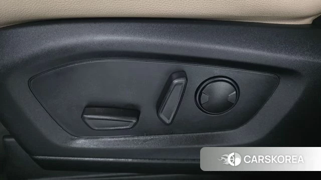 Ford Explorer 6th Generation id 4922784 из Кореи 24