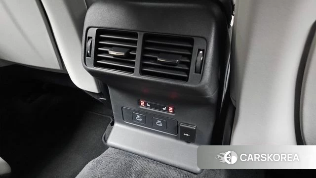 Land Rover Range Rover Velar id 4927988 из Кореи 24
