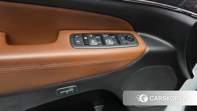 Jeep Grand Cherokee id 5028365 из Кореи 24