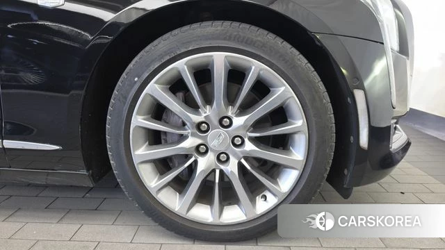 Cadillac CT6 id 4960216 из Кореи 24