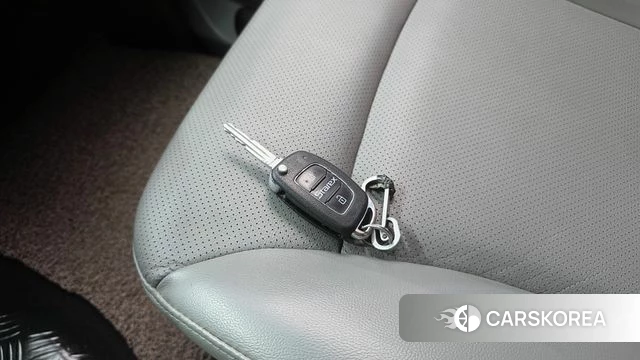 Hyundai The New Grand Starex id 5014049 из Кореи 24