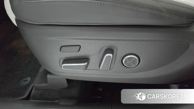 Hyundai The New Santa Fe id 4997973 из Кореи 24