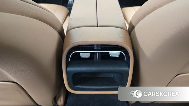 Mercedes-Benz E-Class W214 id 4916680 из Кореи 24