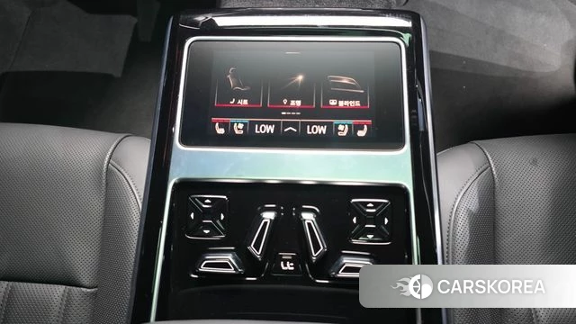 Audi A8 (D5) id 4929682 из Кореи 24