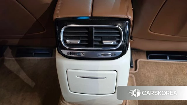Genesis G90 id 5003111 из Кореи 24