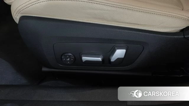 BMW 3 Series (G20) id 5002148 из Кореи 24