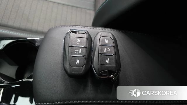 Peugeot e-208 second Generation id 5040119 из Кореи 24