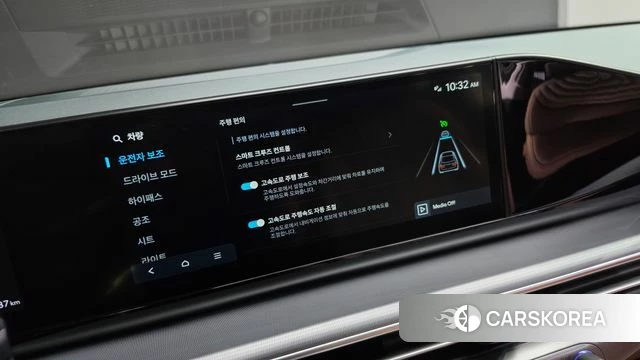 Hyundai Grandeur (GN7) id 4981196 из Кореи 24