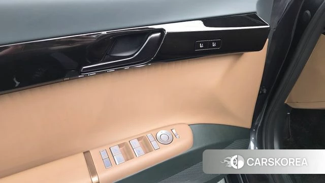 Hyundai Grandeur Hybrid (GN7) id 4950586 из Кореи 24