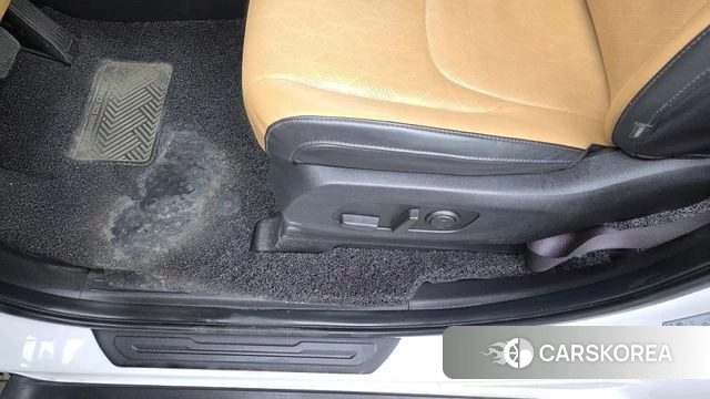 Kia Carnival 4th generation id 5027139 из Кореи 24