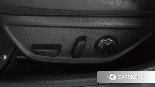 Genesis G70 id 4959981 из Кореи 24