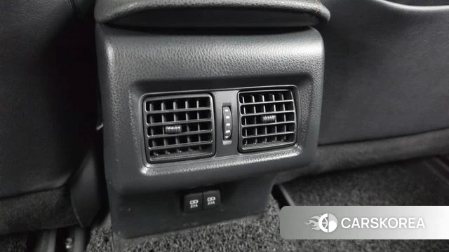 Toyota Camry (XV70) id 4960171 из Кореи 24