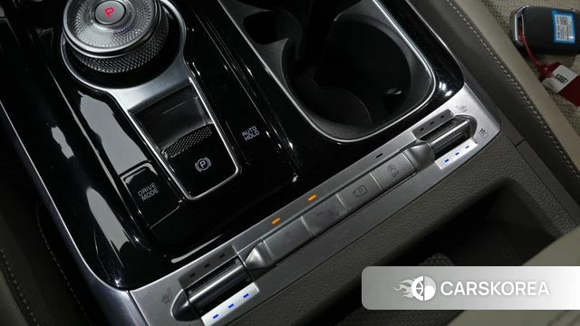 Kia Carnival 4th generation id 5023229 из Кореи 24