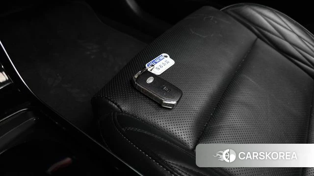Kia K7 Premier id 4998095 из Кореи 24