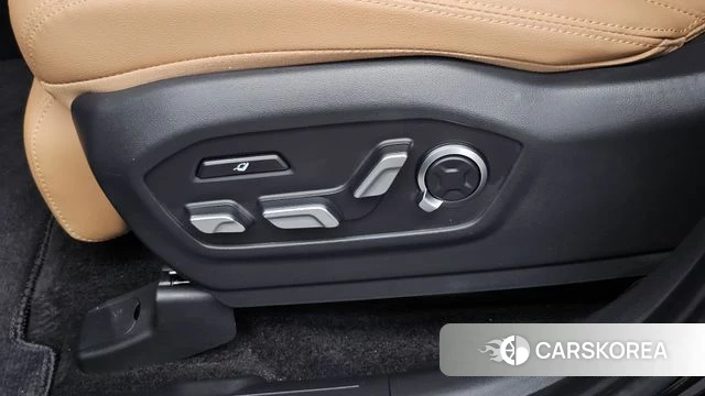 Hyundai Santa Fe (MX5) id 4984828 из Кореи 24