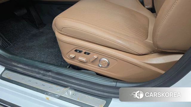 Hyundai Grandeur Hybrid (GN7) id 4778600 из Кореи 24