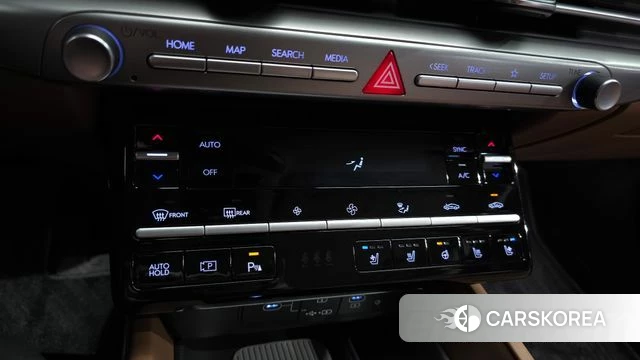Hyundai Grandeur (GN7) id 5021986 из Кореи 24