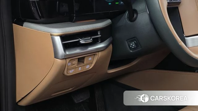 Hyundai Grandeur Hybrid (GN7) id 4791925 из Кореи 24