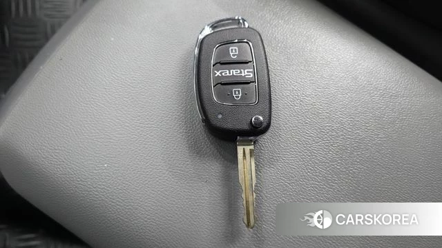 Hyundai The New Grand Starex id 4780328 из Кореи 24