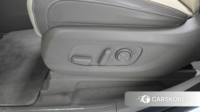 Kia Carnival 4th generation id 4244962 из Кореи 24