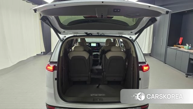 Kia Carnival 4th generation id 5027383 из Кореи 24