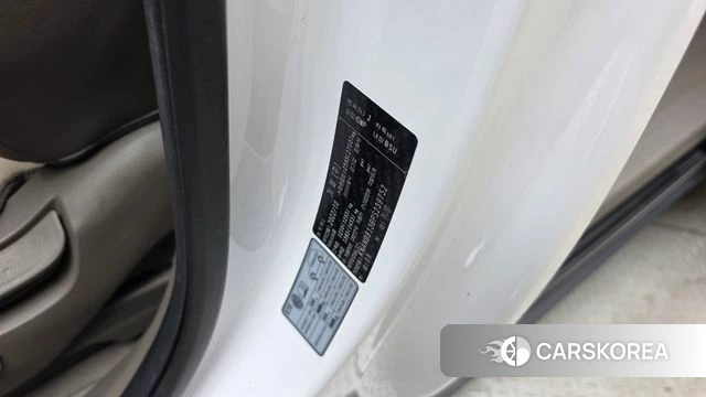 Kia Carnival 4th generation id 5012188 из Кореи 24