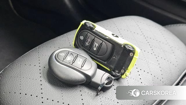 Mini Cooper Electric id 4917432 из Кореи 24