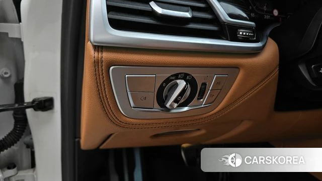 BMW 7 Series (G11) id 5023420 из Кореи 24
