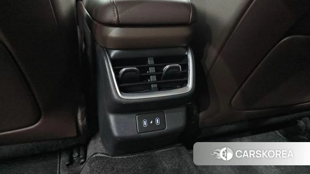 Hyundai Grandeur (GN7) id 5002514 из Кореи 24