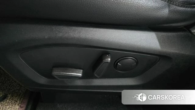 Ford Explorer 6th Generation id 5013139 из Кореи 24