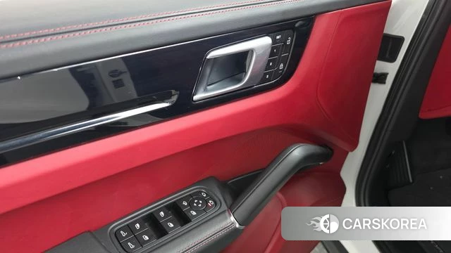 Porsche Cayenne (PO536) id 4992000 из Кореи 24