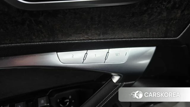 Audi A7 (4K) id 5023277 из Кореи 24