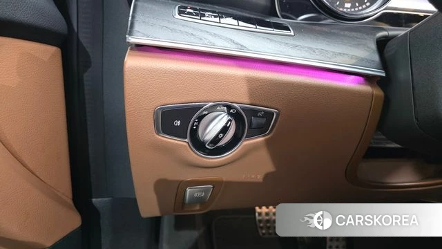 Mercedes-Benz E-Class W213 id 5023628 из Кореи 24