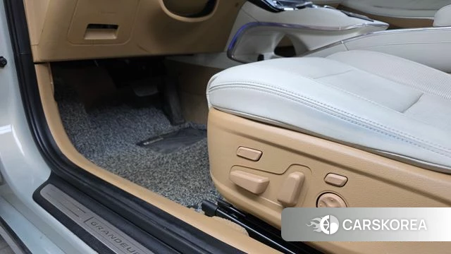 Hyundai The New Grandeur IG Hybrid id 5040724 из Кореи 24