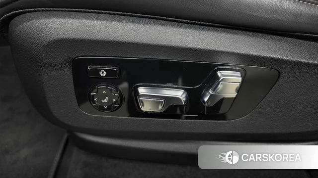 BMW X7 (G07) id 4981126 из Кореи 24